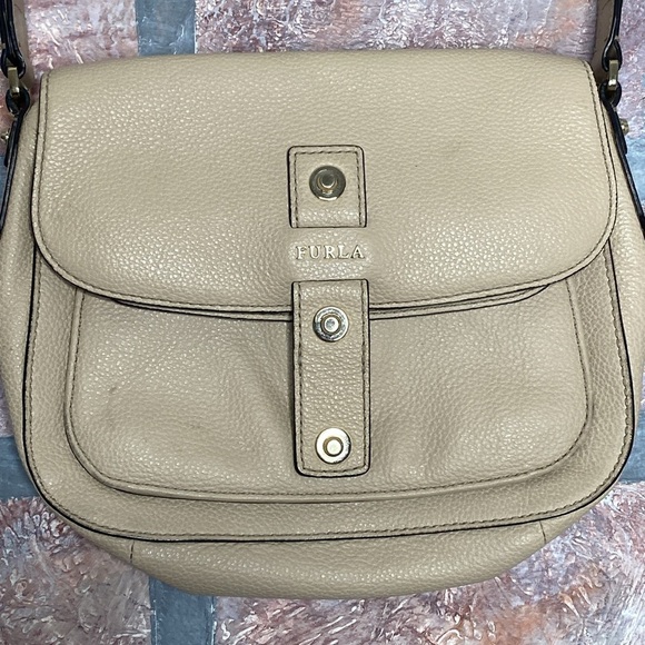 Furla: Genuinely Leather Purse - Picture 3 of 11